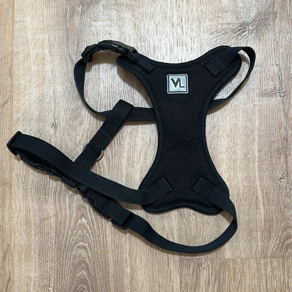 VIBRANT LIFE | Mesh Adjustable Dog Harness - Picture 3 of 5